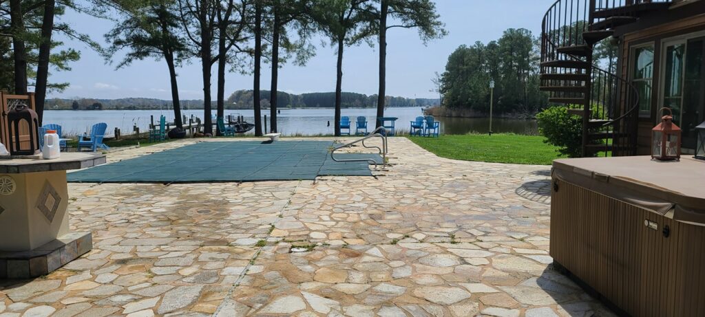 Top 5 Reasons to Pressure Wash Your Pool Deck Before Summer